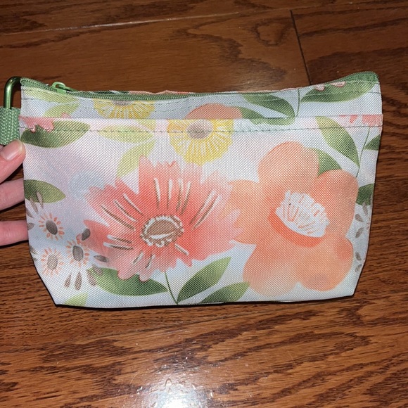 SOLD⭐️Thirty-one cosmetics bag - Picture 5 of 7